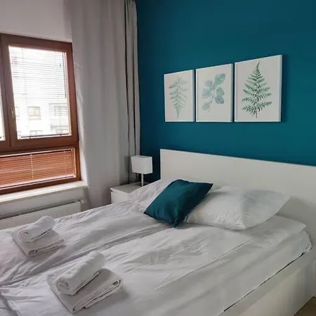 Apartman Lovely Vis-a-vis Medicover And Paley Institute *