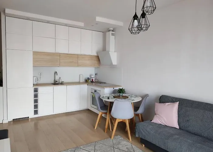 Lovely Vis-a-vis Medicover And Paley Institute * Warsaw